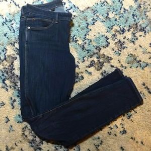 🖤SOLD🖤Guess Skinny Jeans